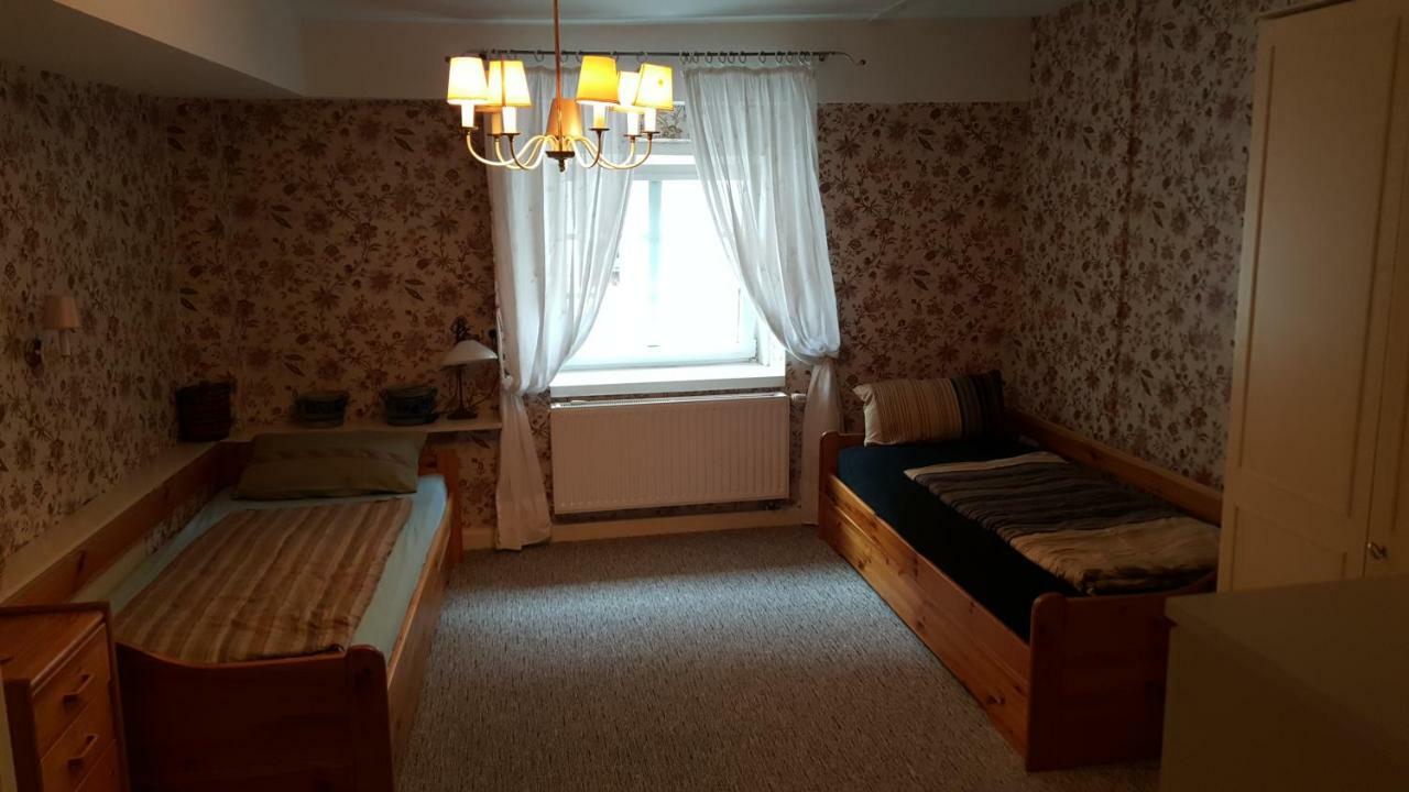 Marktplatz Ferienwohnung Gunzburg Bagian luar foto